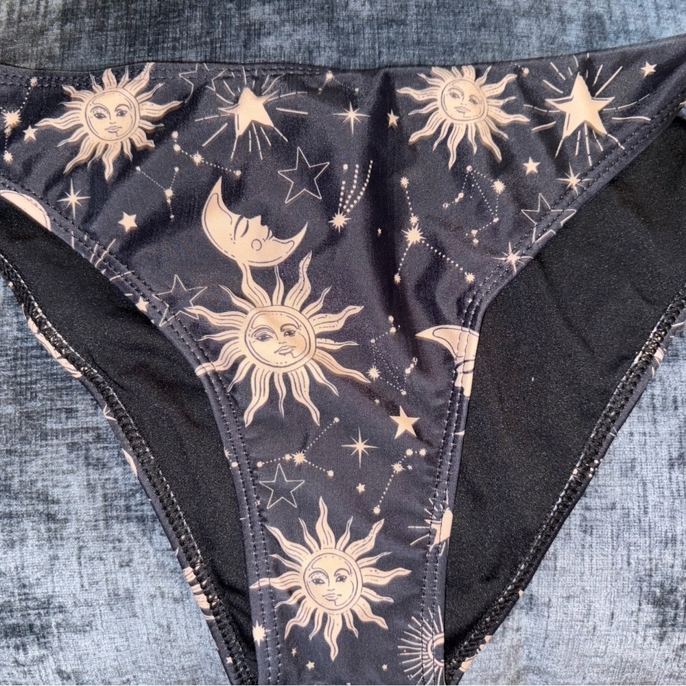 Size Large Celestial Bikini Sun And Moon Stars Unworn - Picture 4 of 6